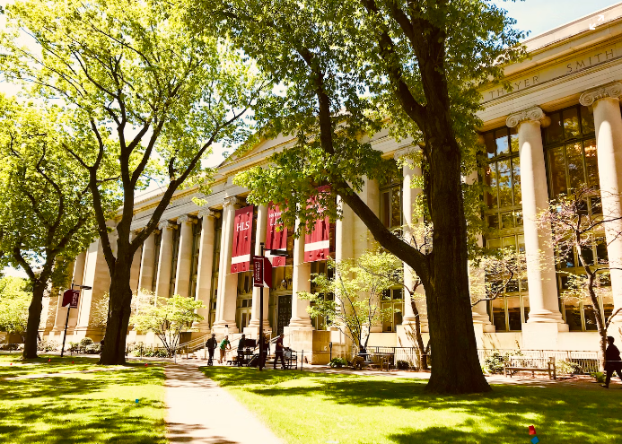 Lớn hơn 120 nền kinh tế, Đại học Harvard giàu cỡ nào? - Ảnh 1.
