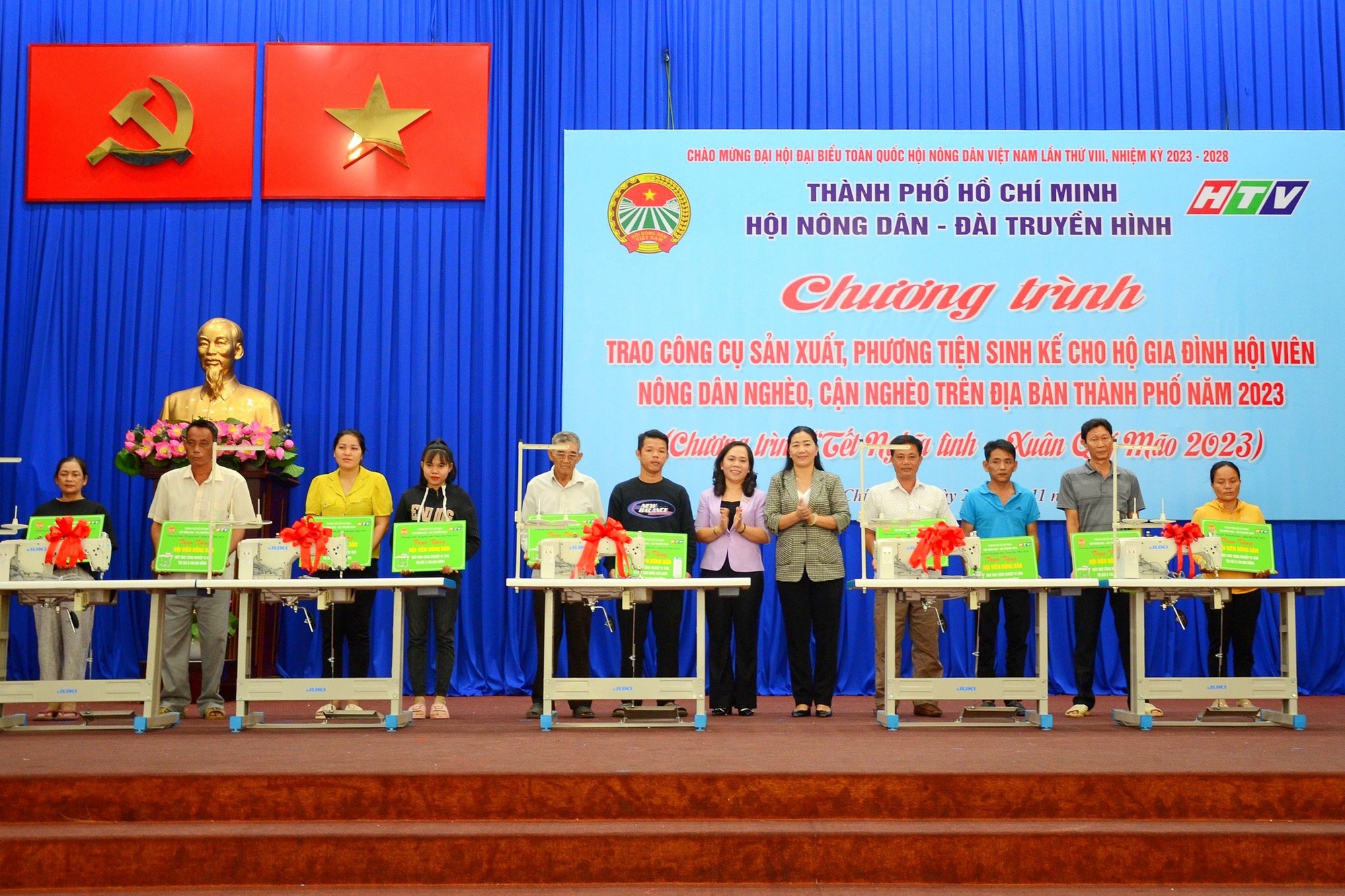 Hội Nông dân TP.HCM thực hiện 101 công trình chào mừng Đại hội Hội Nông dân toàn quốc lần thứ VIII - Ảnh 3.