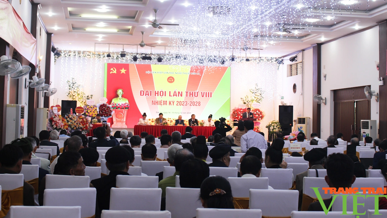 Đại hội đại biểu Hội Liên hiệp Văn học - Nghệ thuật tỉnh Sơn La lần thứ VIII - Ảnh 1.