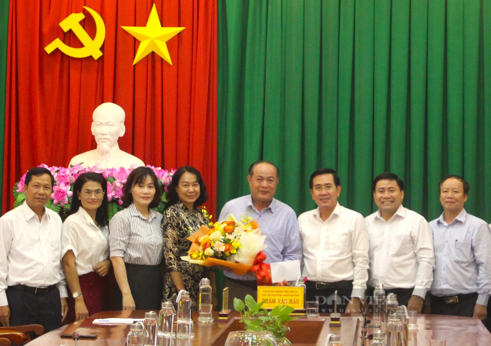 Tỉnh ủy Ninh Thuận gặp mặt đoàn đại biểu Hội Nông dân tỉnh dự Đại hội Hội Nông dân Việt Nam lần thứ VIII - Ảnh 3.