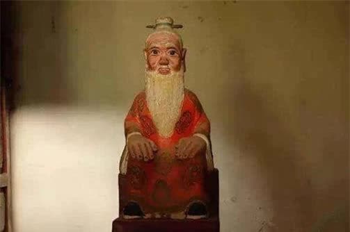 Hai kỳ nhân thời cổ đại Trung Quốc: Một người cao hơn 3 mét, một người sống thọ hơn 400 tuổi - Ảnh 4.