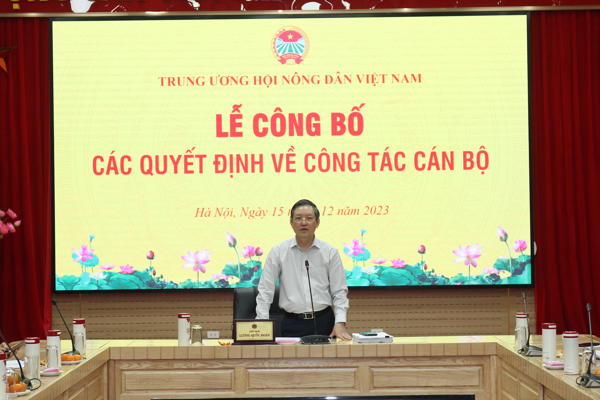 Trung ương Hội Nông dân Việt Nam trao Quyết định về công tác cán bộ cho 6 đồng chí - Ảnh 2.