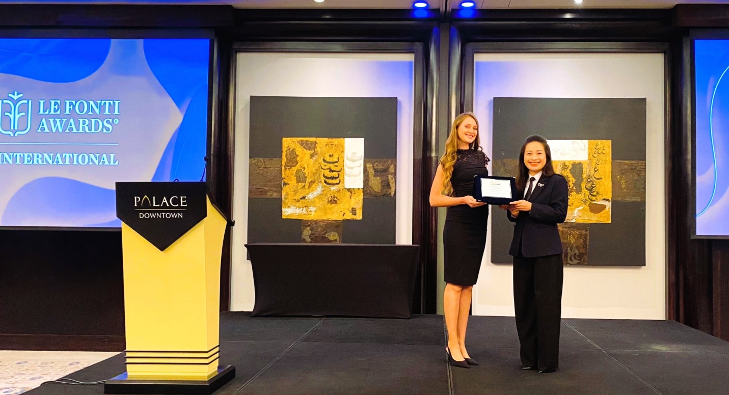 Từ Dubai: Nữ doanh nhân Việt Nam được tôn vinh là nhà lãnh đạo phát triển bền vững xuất sắc toàn cầu của năm 2023 - Ảnh 1.