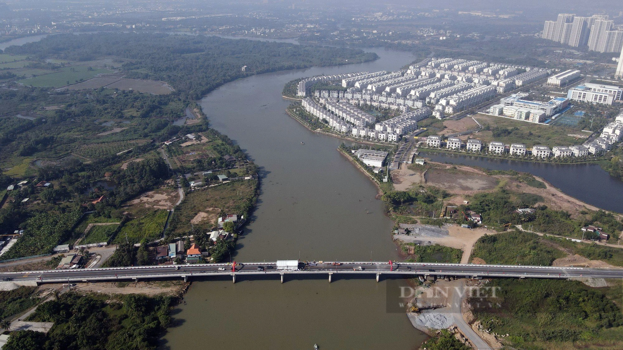 Cầu Long Đại thông xe góp phần tạo động lực phát triển cửa ngõ phía Đông TP.Thủ Đức - Ảnh 2.