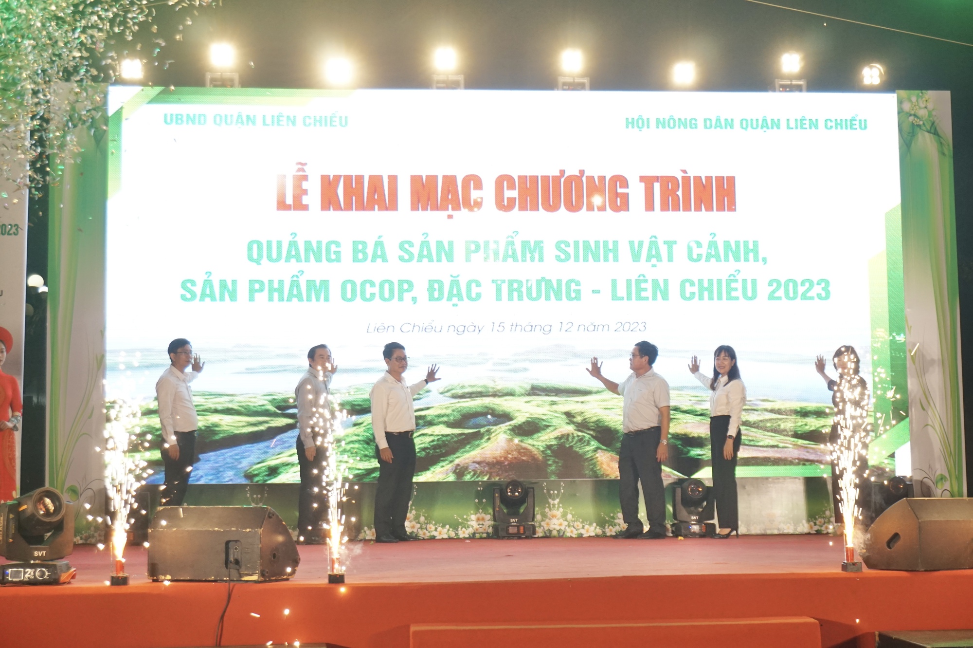 Đà Nẵng: Hàng chục gian hàng tham gia quảng bá sản phẩm OCOP, sinh vật cảnh quận Liên Chiểu năm 2023 - Ảnh 1.