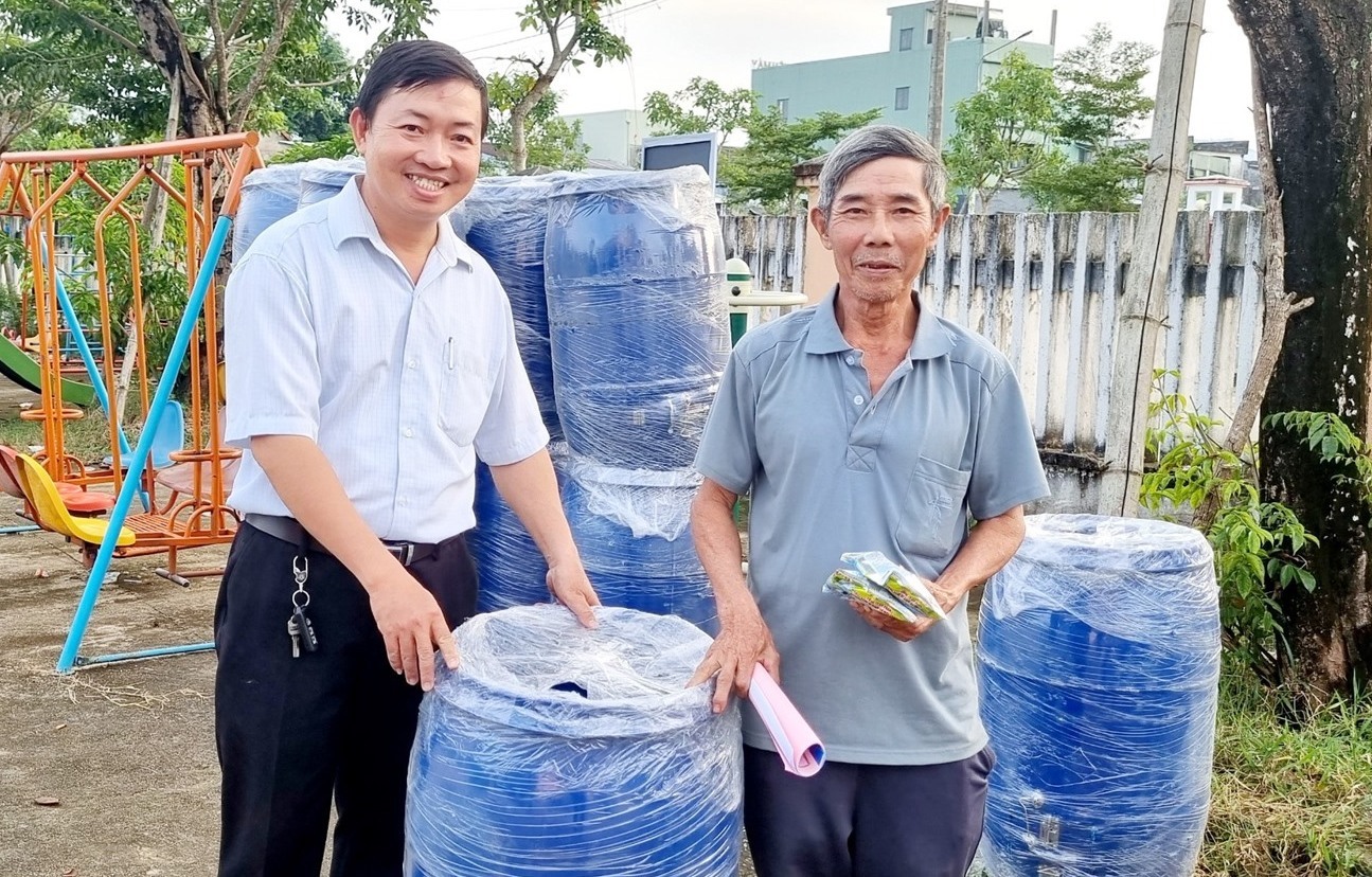 T.Ư Hội NDVN xây dựng mô hình điểm nông dân thu gom, xử lý rác thải sinh hoạt nông thôn tại Quảng Nam - Ảnh 3.