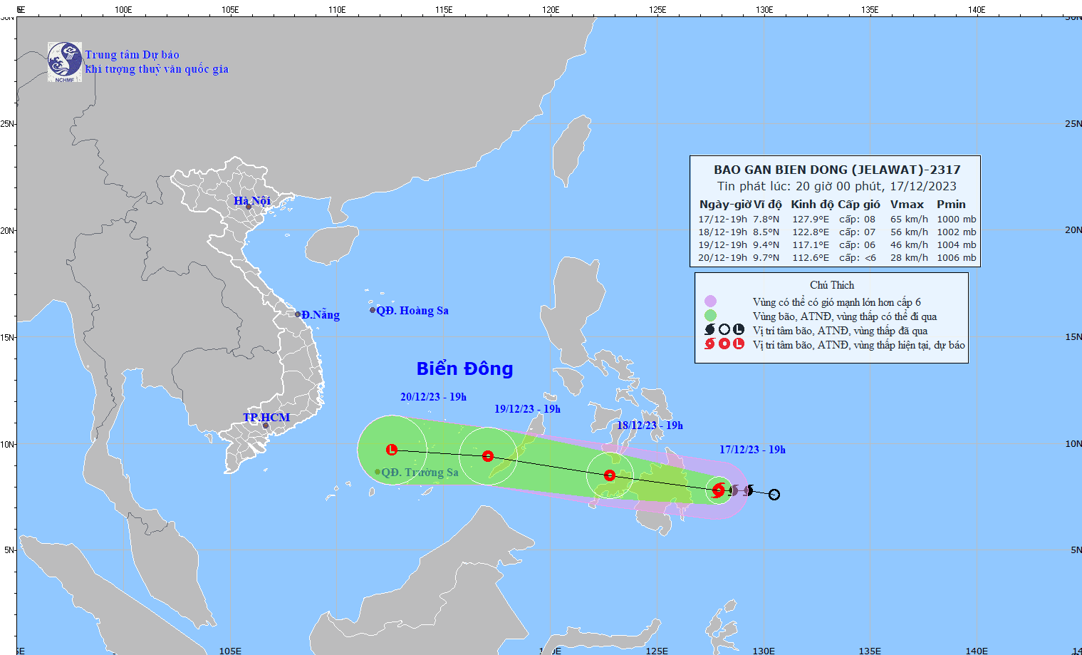 Tin bão mới nhất: Bão JELAWAT giật cấp 10 đang hướng thẳng vào biển Đông - Ảnh 1.