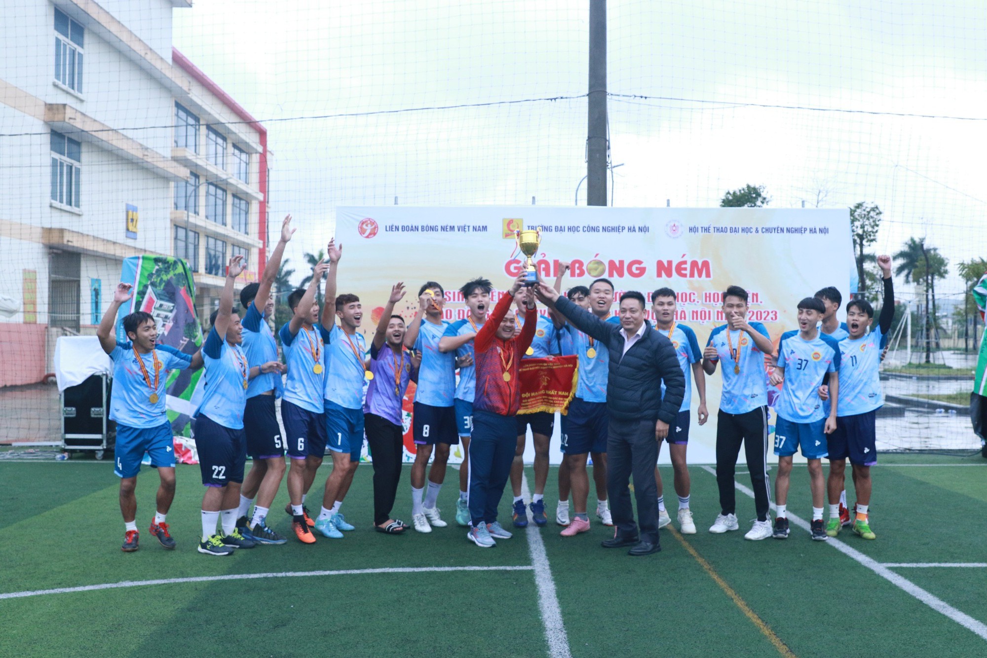 Đại học TDTT Bắc Ninh, ĐH Thương Mại vô địch giải Bóng ném các trường ĐH, HV, CĐ và Chuyên nghiệp khu vực Hà Nội - Ảnh 5.