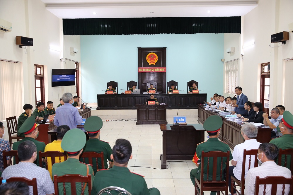 Xét xử công khai 4 cựu sĩ quan Học viện Quân y trong vụ án Việt Á từ 27/12 - Ảnh 1.