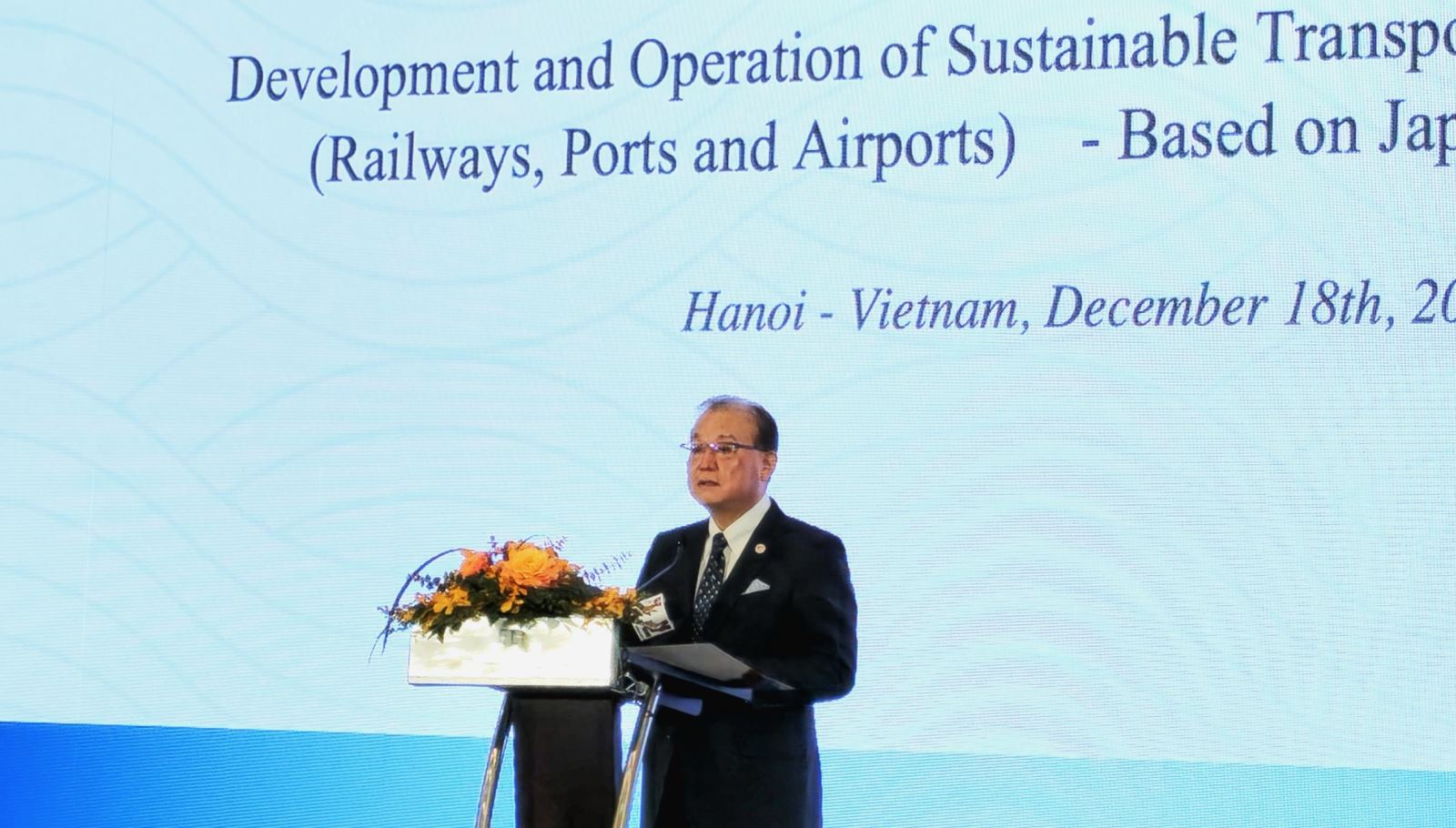 Chủ tịch HH đường sắt tốc độ cao (Nhật Bản) muốn chia sẻ kinh nghiệm phát triển giao thông - Ảnh 1.