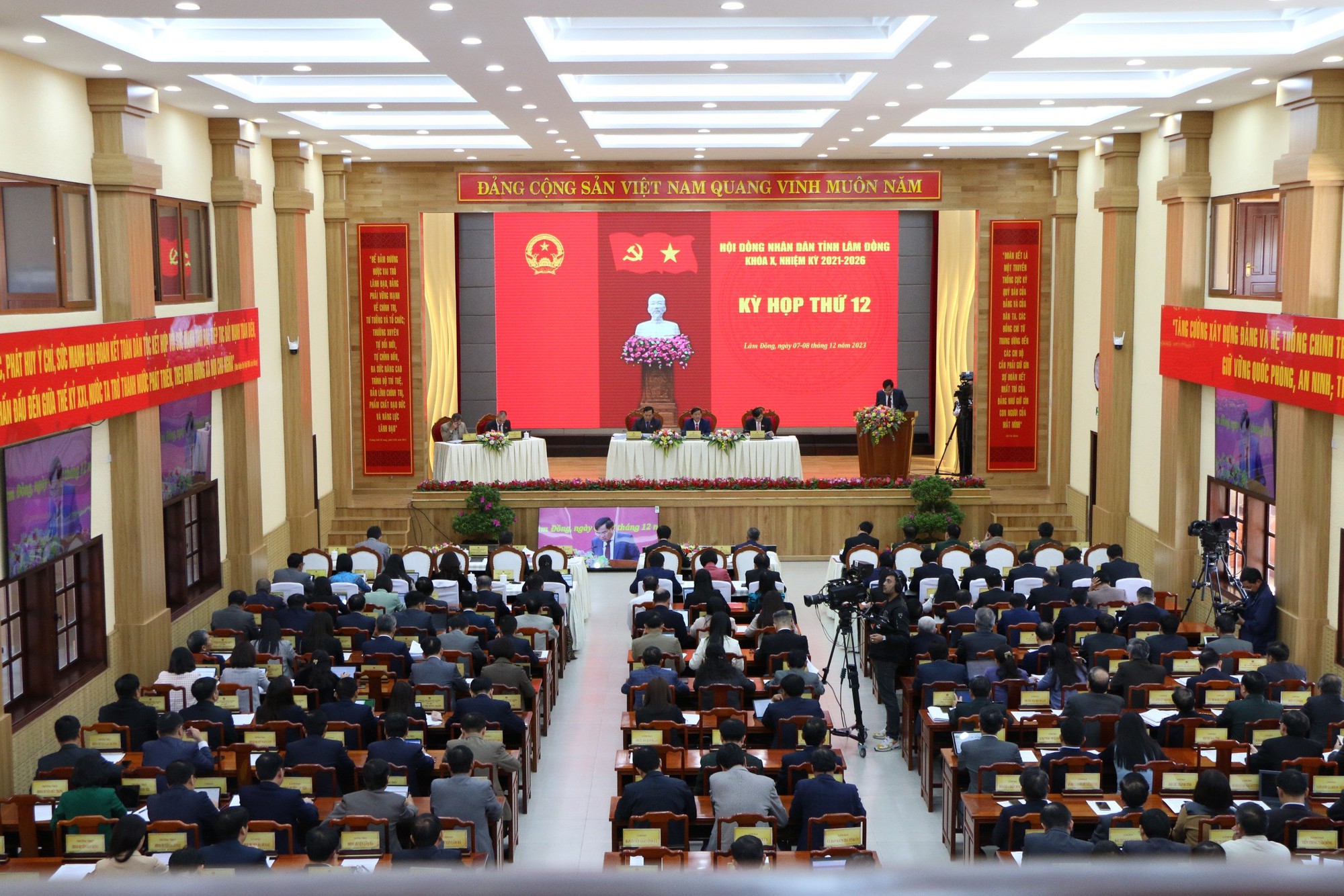 HĐND tỉnh Lâm Đồng ban hành Nghị quyết, Chi hội trưởng nông dân sẽ có phụ cấp - Ảnh 1.