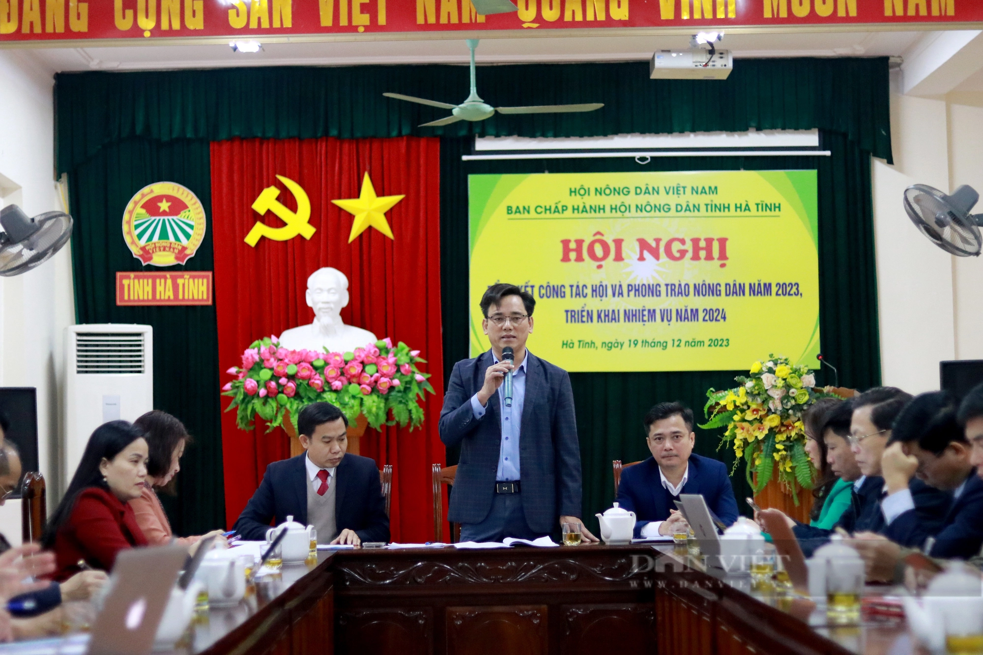 Toàn tỉnh Hà Tĩnh có gần 170.000 hộ gia đình đạt sản xuất kinh doanh giỏi năm 2023 - Ảnh 1.