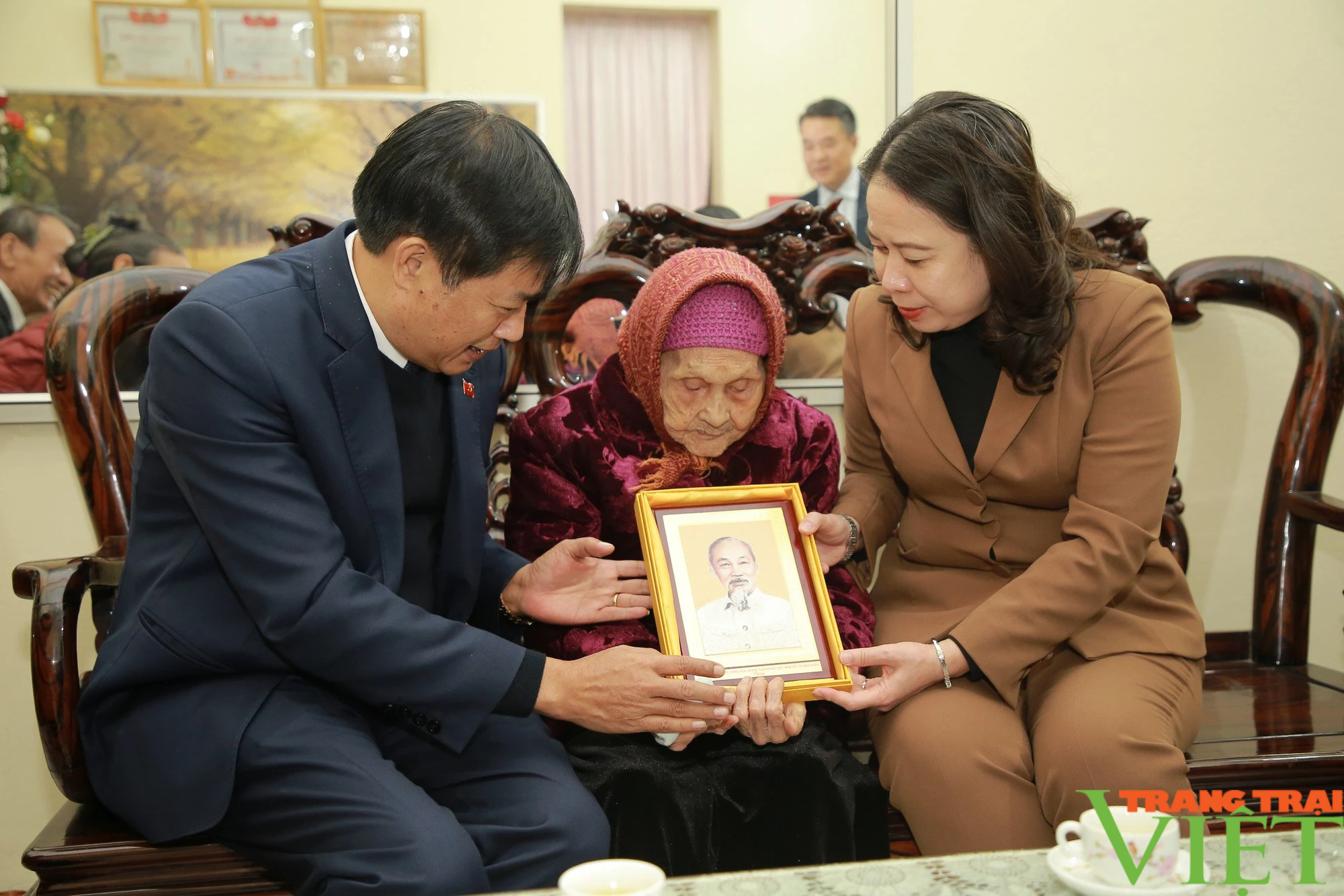 Phó Chủ tịch nước Võ Thị Ánh Xuân thăm và làm việc tại Sơn La - Ảnh 2.