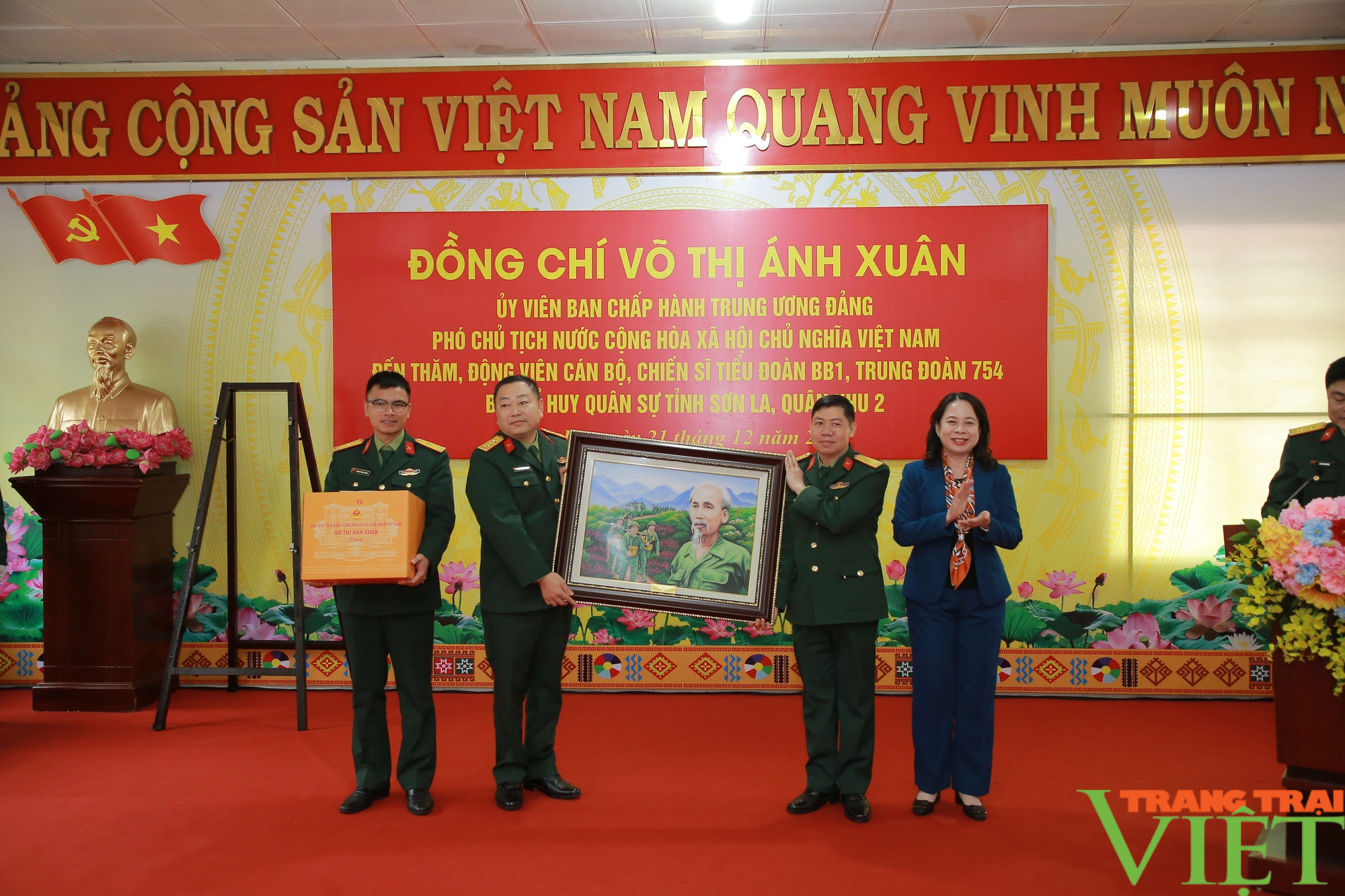Phó Chủ tịch nước Võ Thị Ánh Xuân thăm và làm việc tại Sơn La - Ảnh 3.