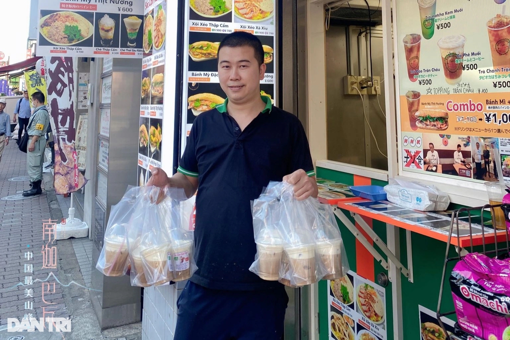 Khởi nghiệp với xe chè nhỏ, vợ chồng Việt làm chủ 4 quán ăn ở Nhật Bản - Ảnh 3.