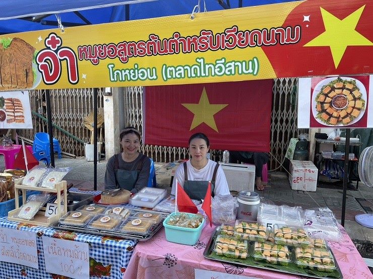 Diện mạo Phố Việt Nam đầu tiên trên thế giới tại Thái Lan- Ảnh 4.