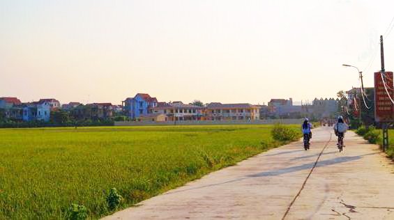 Năm 2024, Bắc Giang phấn đấu hoàn thành 87% số xã đạt chuẩn nông thôn mới - Ảnh 3.