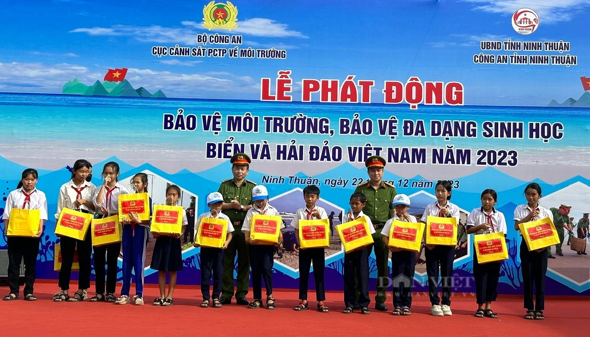 Cục Cảnh sát phòng chống tội phạm về môi trường tuyên truyền bảo vệ đa dạng sinh học biển ở Ninh Thuận- Ảnh 3.