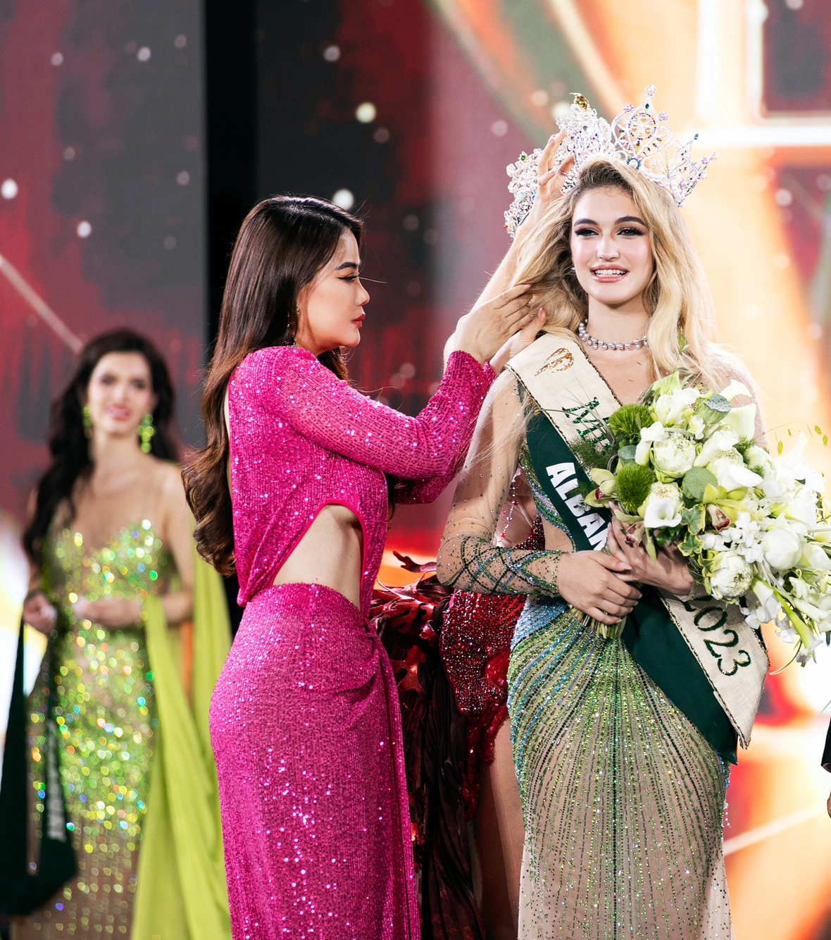 Người đẹp Albania đăng quang Miss Earth 2023, Đỗ Thị Lan Anh đoạt giải Á hậu 2 - Ảnh 17.