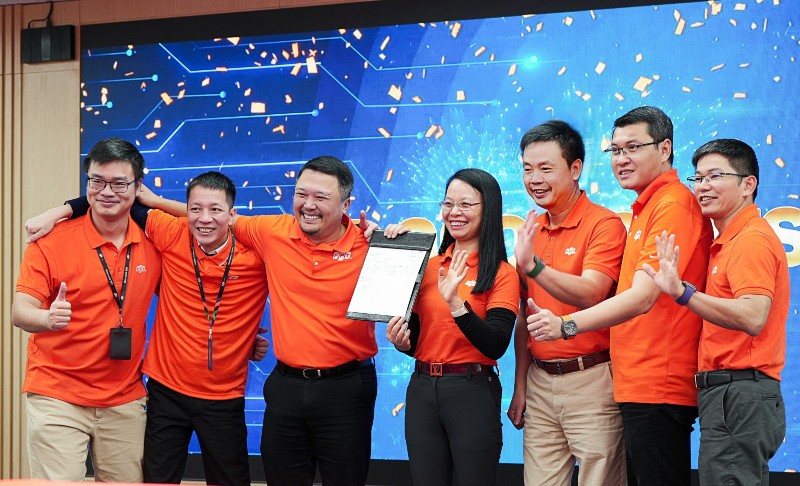 Doanh nghiệp công nghệ Việt đầu tiên mang về 1 tỷ USD dịch vụ c từ nước ngoài   - Ảnh 1.