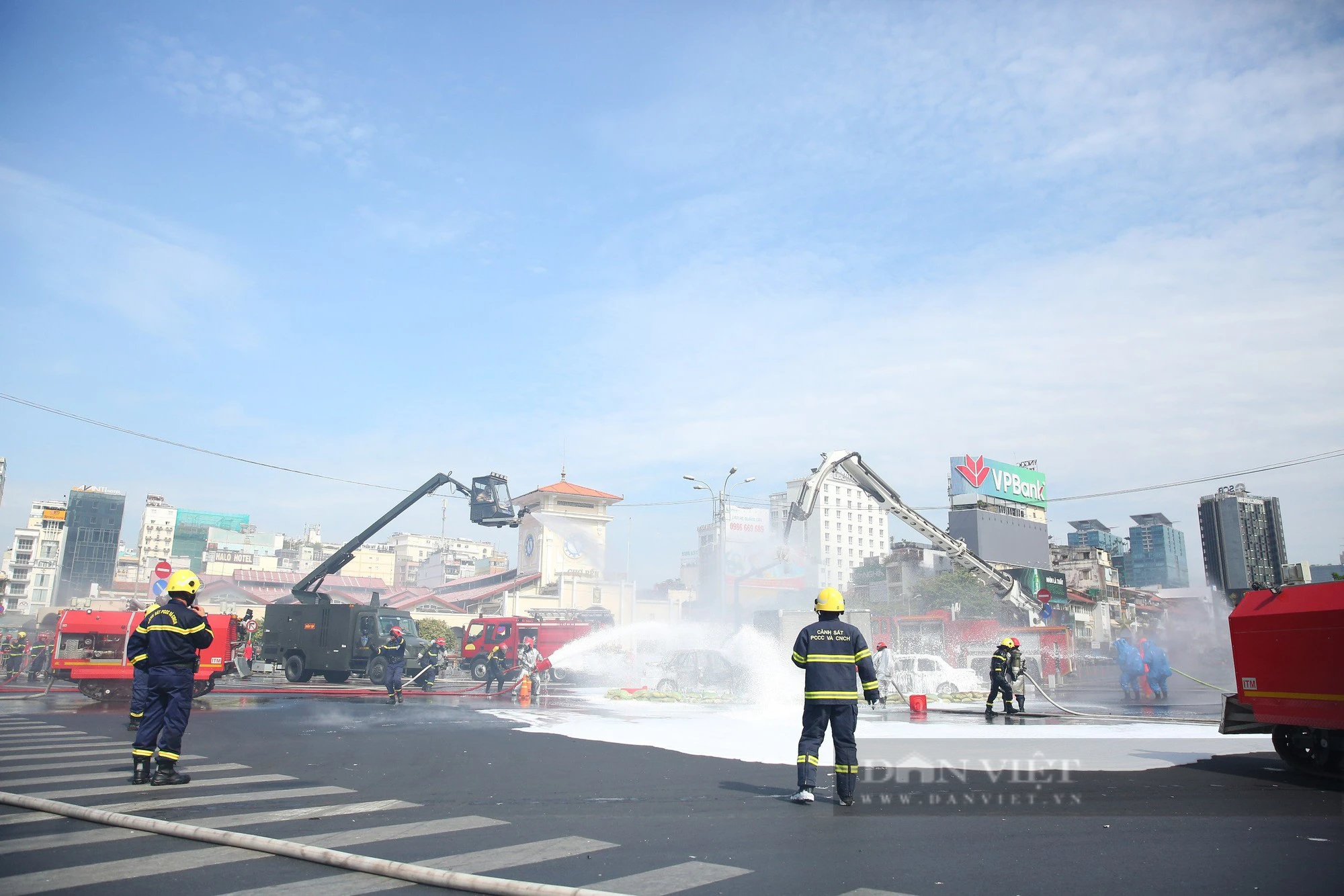 4.000 người diễn tập chữa cháy và cứu nạn cứu hộ tại Metro Bến Thành trên khu đất rộng 45.000m²  - Ảnh 9.