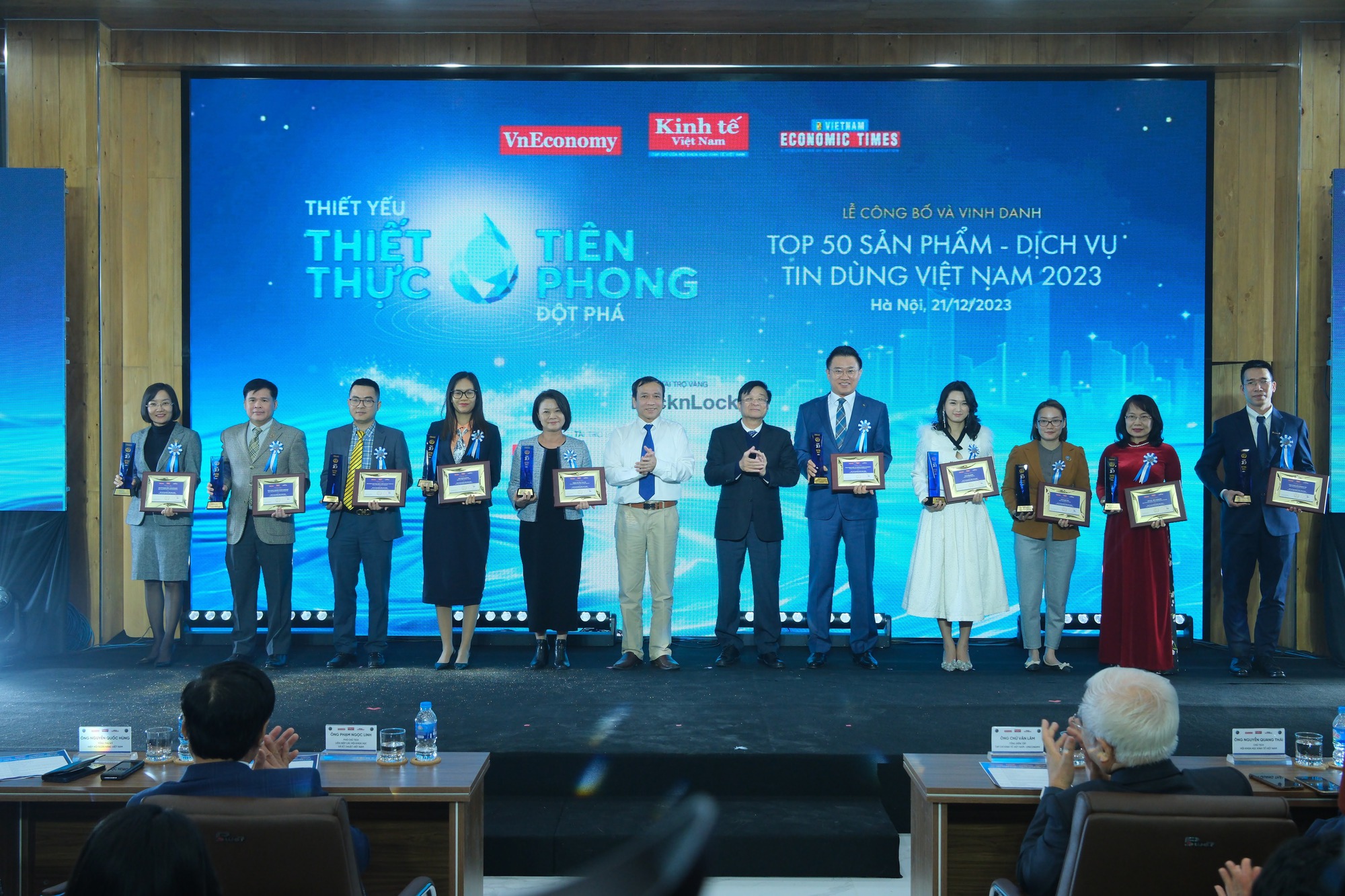 Thẻ Lộc Việt Agribank đạt Top 50 Sản phẩm – Dịch vụ Tin Dùng Việt Nam 2023 - Ảnh 1.
