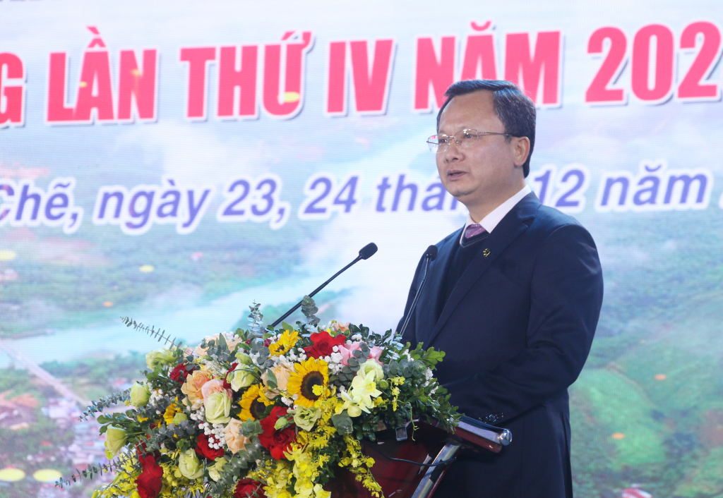 Huyện miền núi khó khăn của Quảng Ninh đón Quyết định công nhận đạt chuẩn nông thôn mới - Ảnh 2.