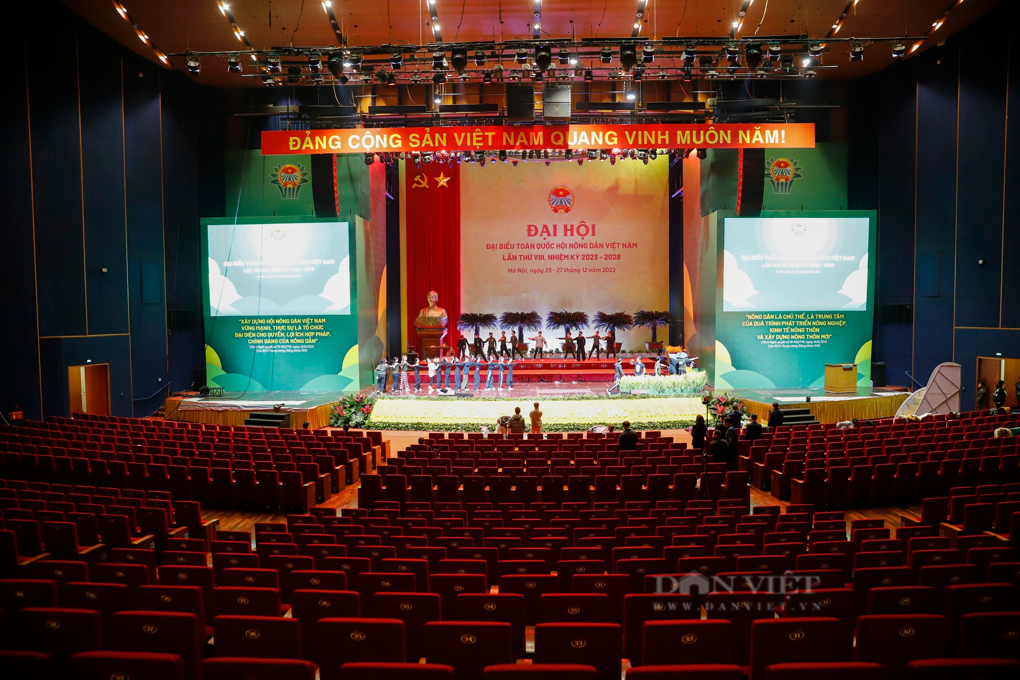Chủ tịch Hội NDVN Lương Quốc Đoàn kiểm tra công tác chuẩn bị Đại hội VIII Hội nông dân Việt Nam - Ảnh 5.