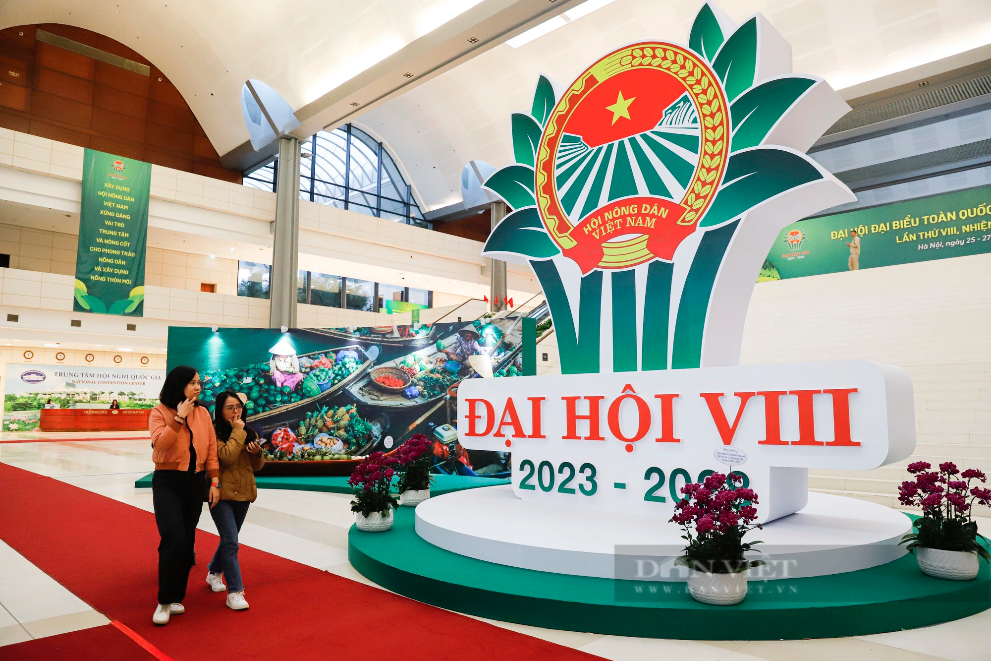 Chủ tịch Hội NDVN Lương Quốc Đoàn kiểm tra công tác chuẩn bị Đại hội VIII Hội nông dân Việt Nam - Ảnh 12.
