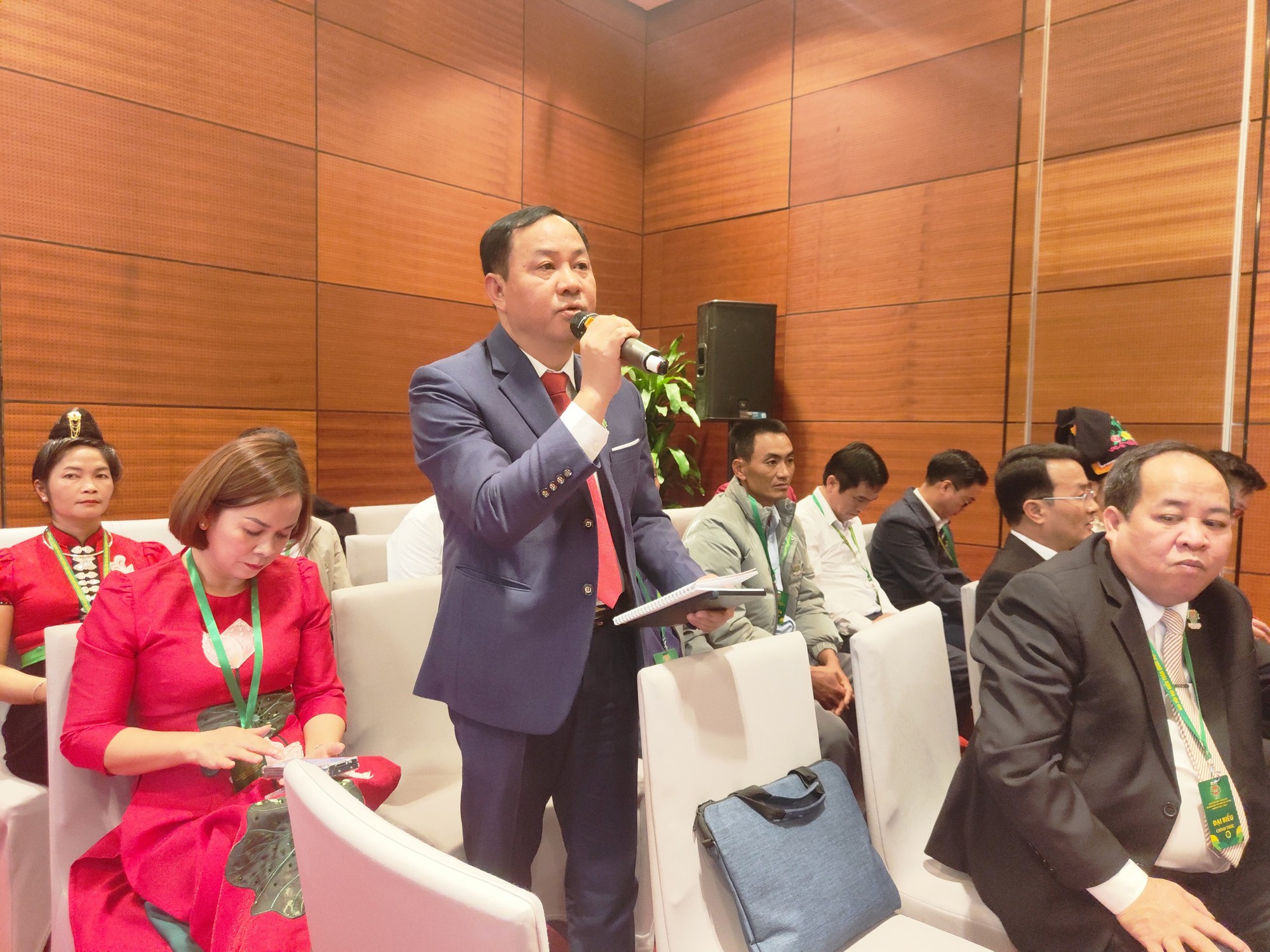 Đại hội VIII Hội Nông dân Việt Nam: Đóng góp vào điều lệ, đại biểu kiến nghị giải pháp thu hút thanh niên vào Hội - Ảnh 3.