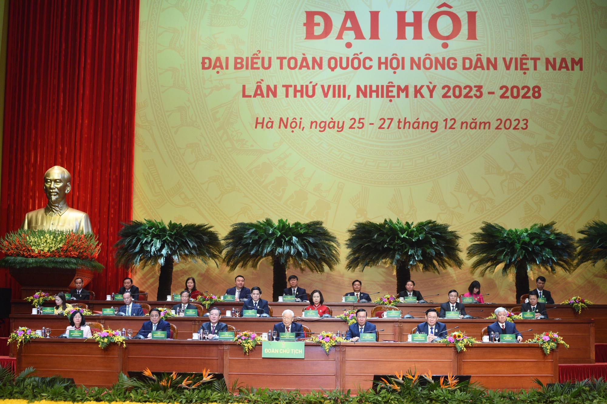 Chiều nay bầu Ban Chấp hành Trung ương Hội Nông dân Việt Nam khoá VIII, nhiệm kỳ 2023-2028 - Ảnh 1.