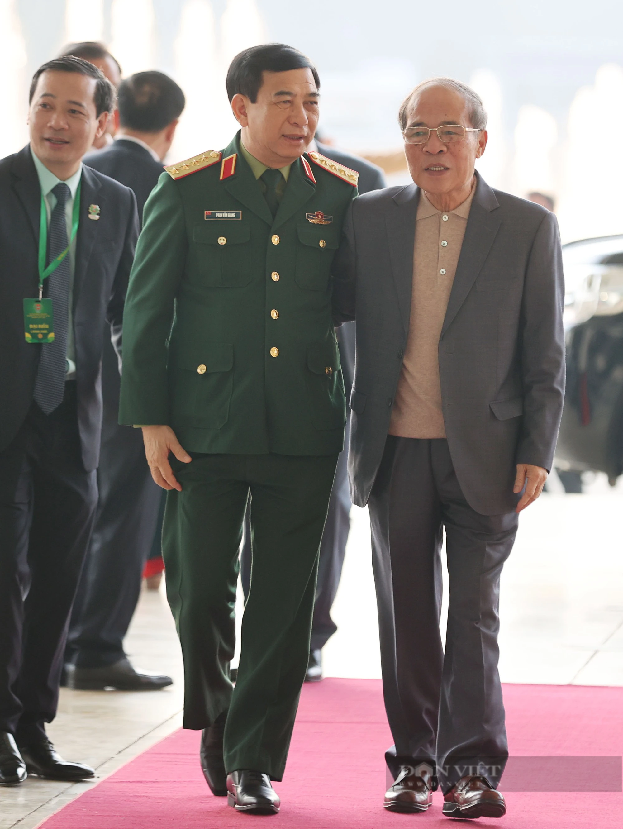 Lãnh đạo Đảng, Nhà nước dự Khai mạc trọng thể Đại hội VIII Hội Nông dân Việt Nam - Ảnh 9.