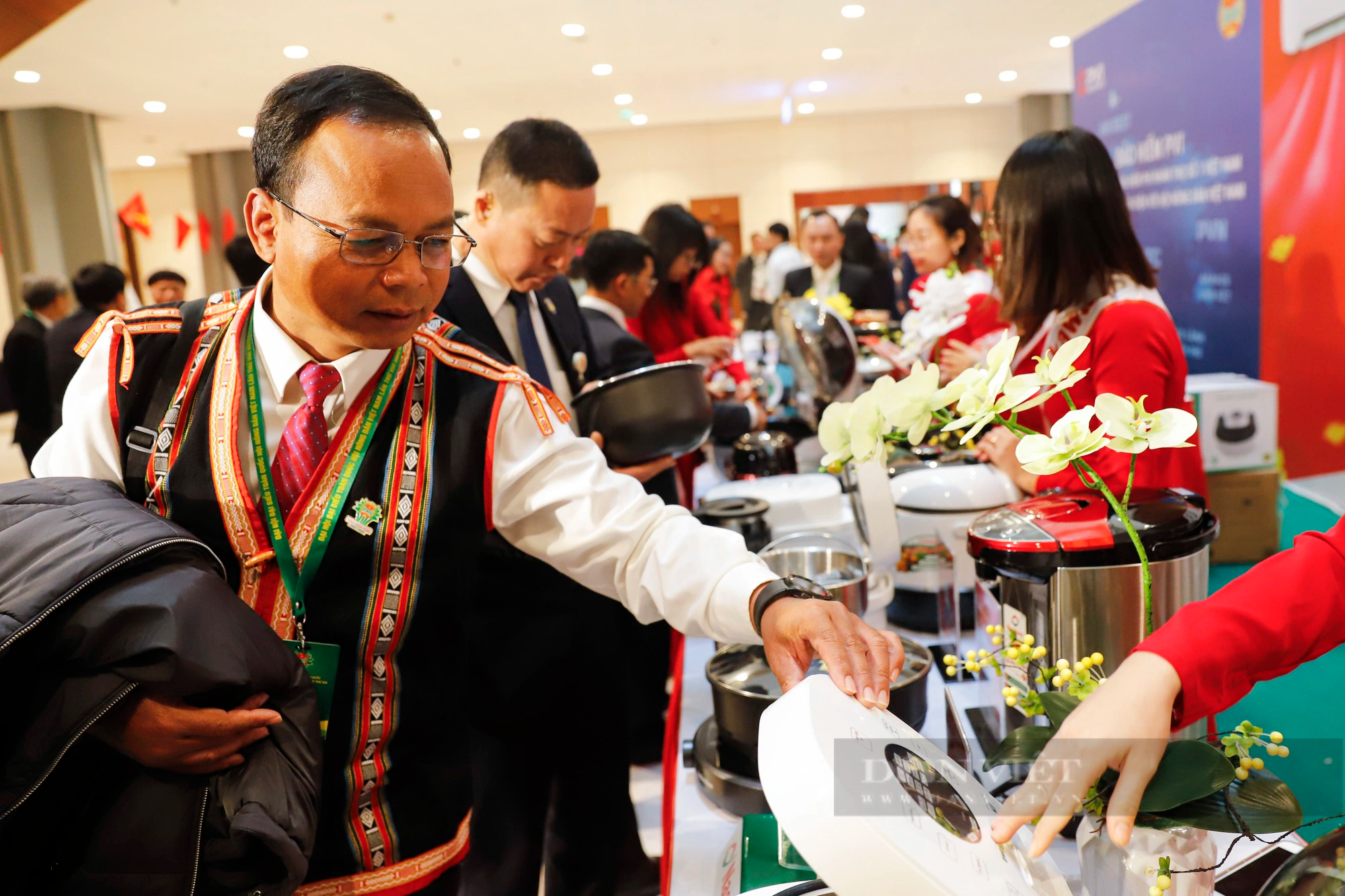 Đặc sản vùng miền quy tụ tại Đại hội VIII Hội Nông dân Việt Nam - Ảnh 9.