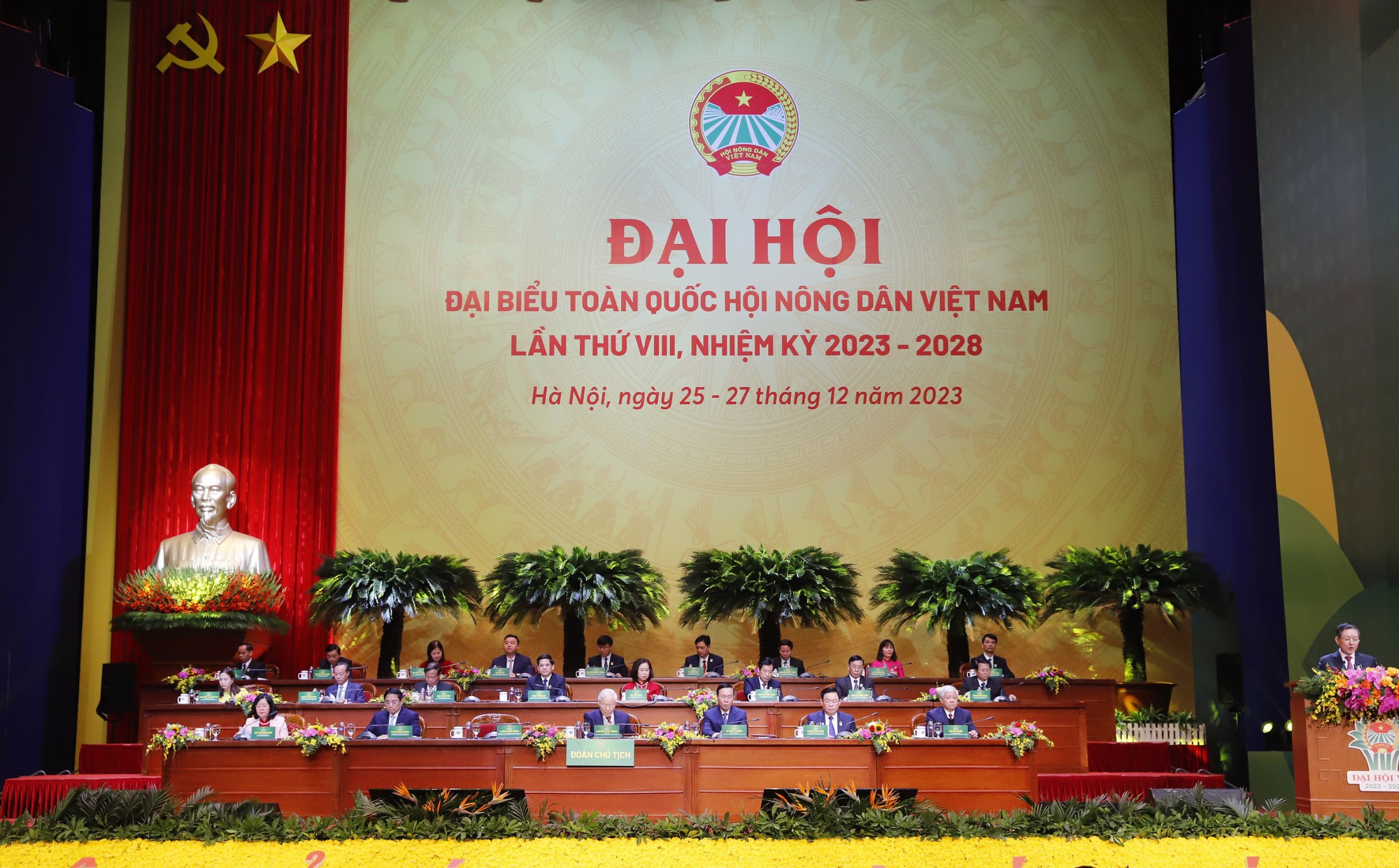 Bài phát biểu khai mạc của Chủ tịch Hội Nông dân Việt Nam Lương Quốc Đoàn tại Đại hội VIII, nhiệm kỳ 2023 – 2028 - Ảnh 2.