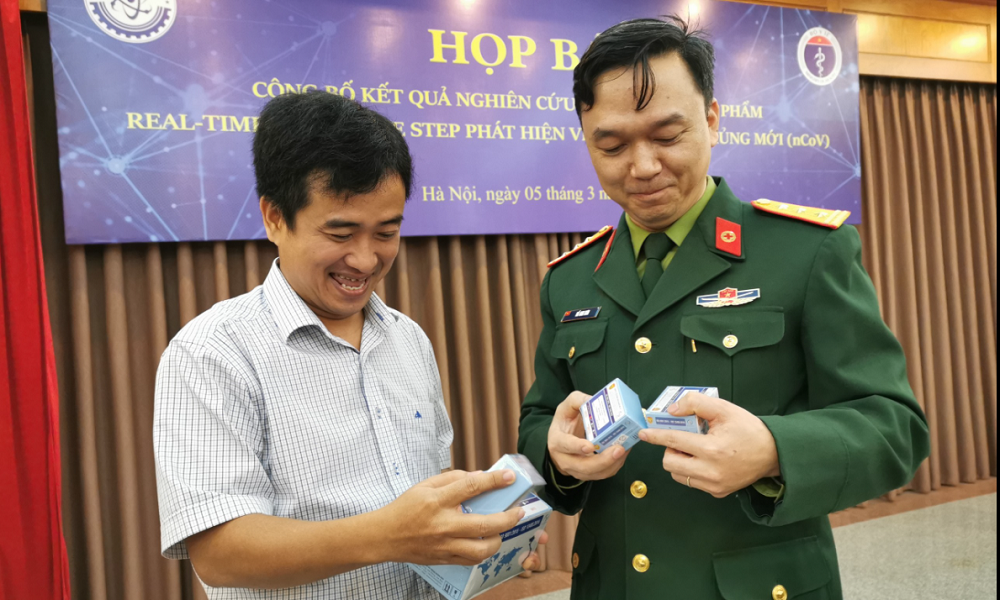 Xét xử nhóm cựu sĩ quan Học viện Quân y vì nhận tiền từ Công ty Việt Á của Phan Quốc Việt - Ảnh 1.
