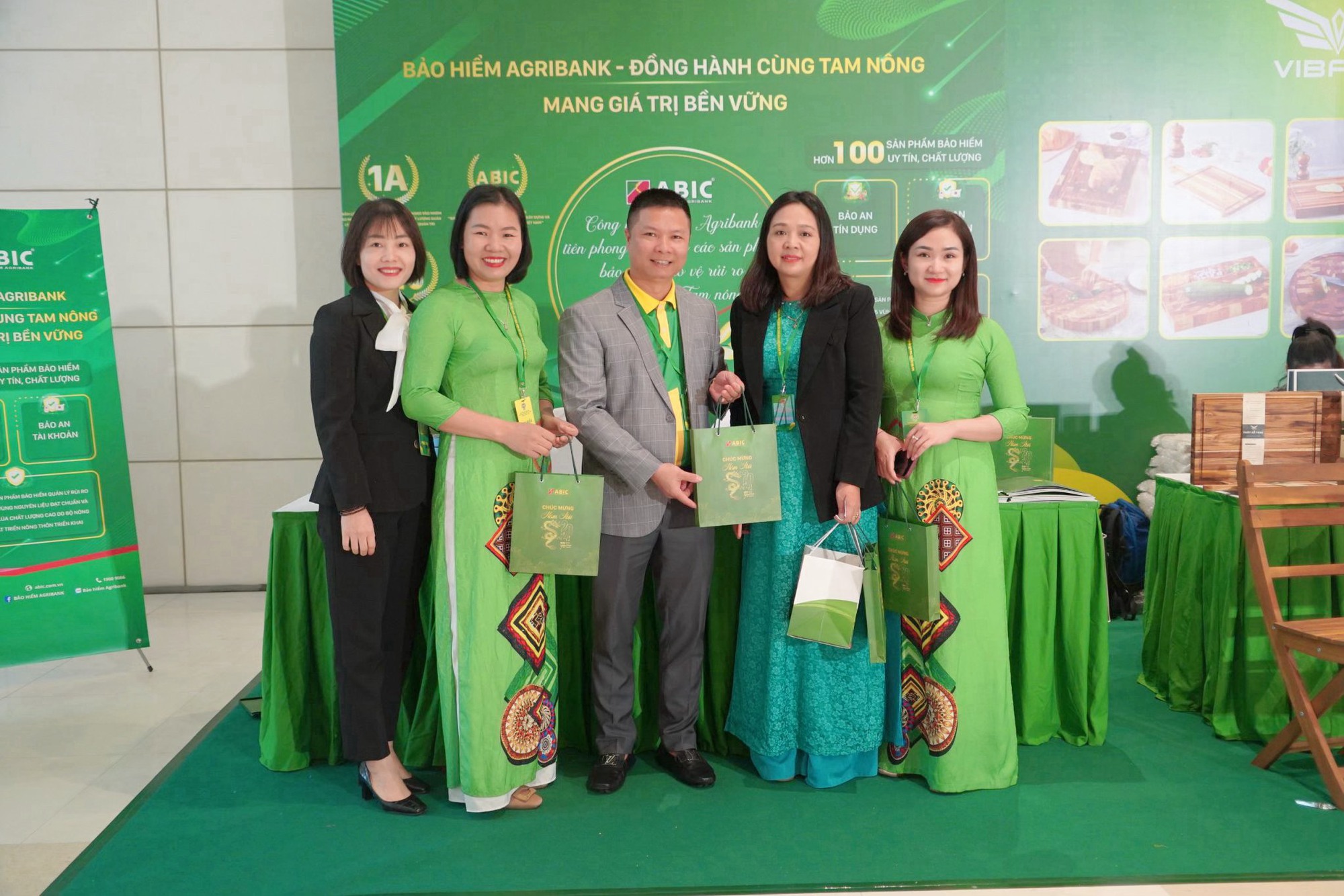 Bảo hiểm Agribank đồng hành cùng Đại hội Hội Nông dân Việt Nam lần thứ VIII, nhiệm kỳ 2023-2028 - Ảnh 2.
