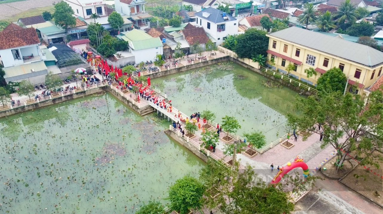Nghệ An: Hàng ngàn người dân phấn khởi tham gia Lễ khánh thành trùng tu Khu di tích lịch sử Quốc gia Đình Mõ - Ảnh 3.