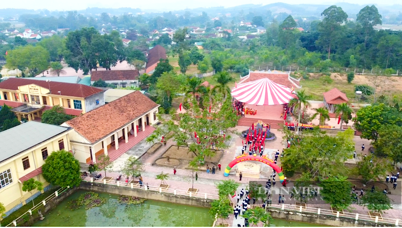 Nghệ An: Hàng ngàn người dân phấn khởi tham gia Lễ khánh thành trùng tu Khu di tích lịch sử Quốc gia Đình Mõ - Ảnh 2.