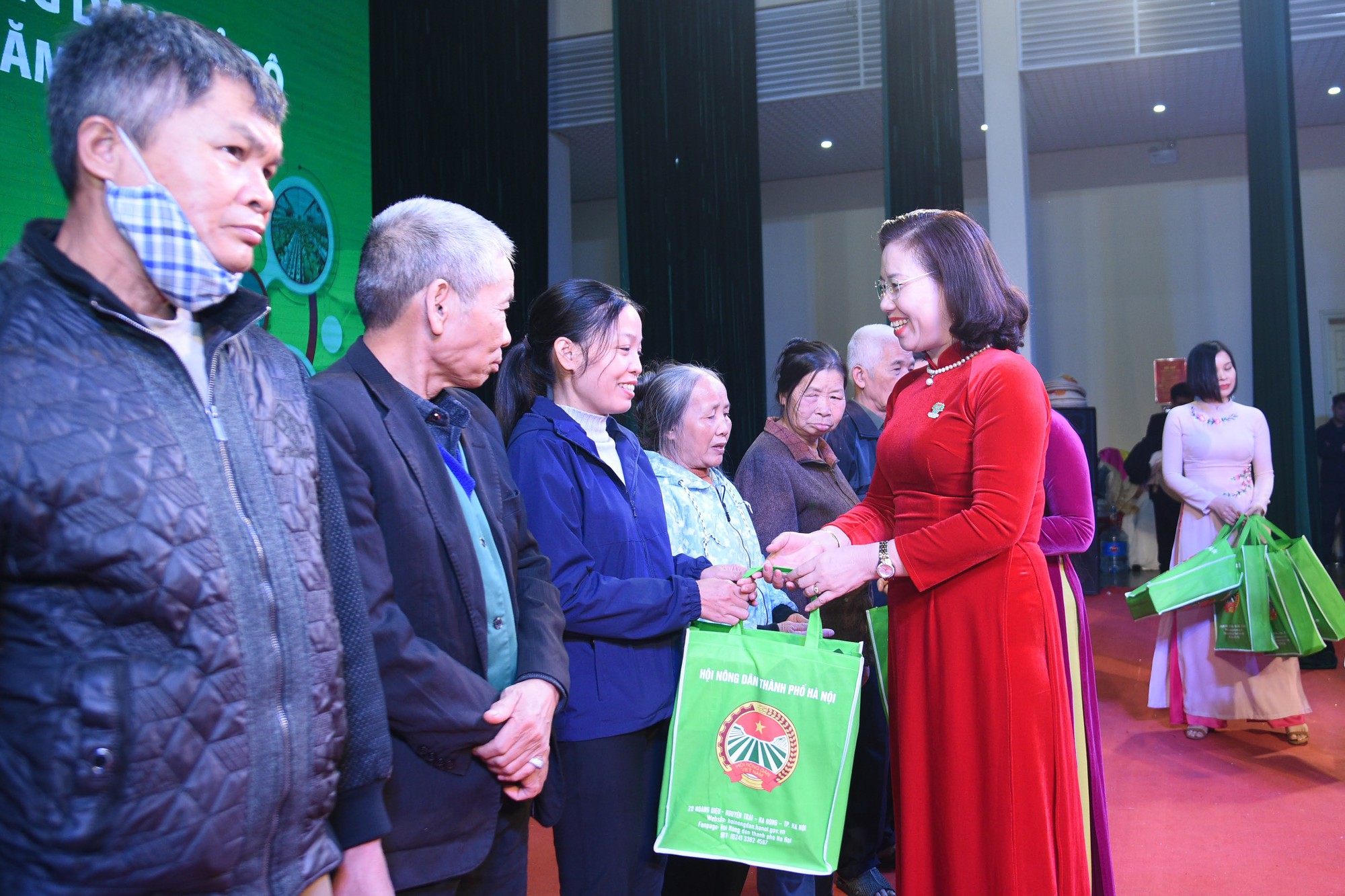 Hội Nông dân Hà Nội tổ chức Lễ mít tinh chào mừng thành công Đại hội đại biểu toàn quốc Hội NDVN lần thứ VIII - Ảnh 7.