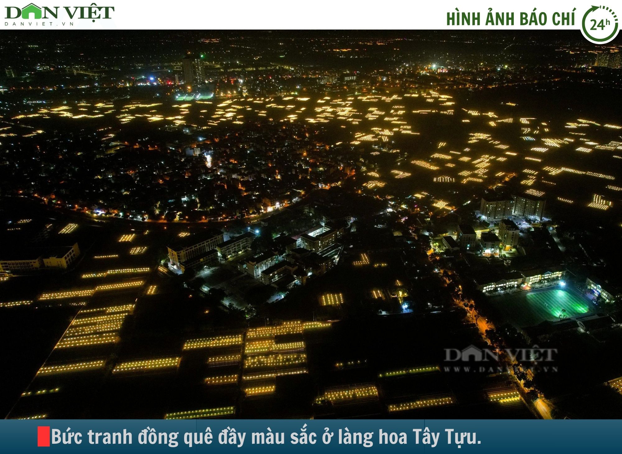 Hình ảnh báo chí 24h: Bức tranh đầy màu sắc ở làng hoa Tây Tựu  - Ảnh 1.