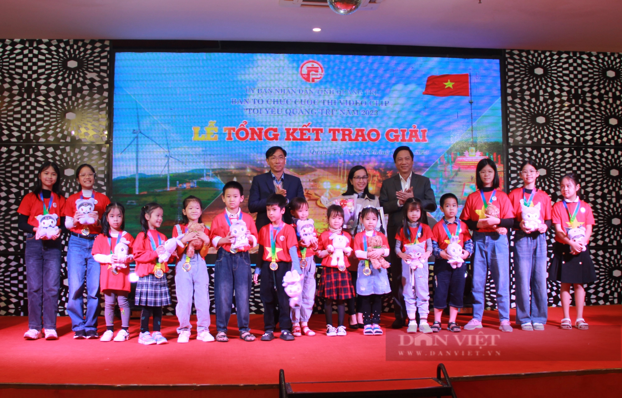 Trao giải cuộc thi Video clip du lịch “Tôi yêu Quảng Trị” năm 2023 - Ảnh 1.