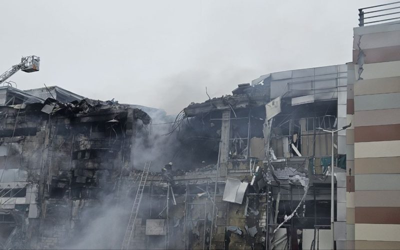 Nga phát động cuộc tấn công lớn: Nổ rung chuyển Kiev cùng hàng loạt thành phố Ukraine - Ảnh 1.
