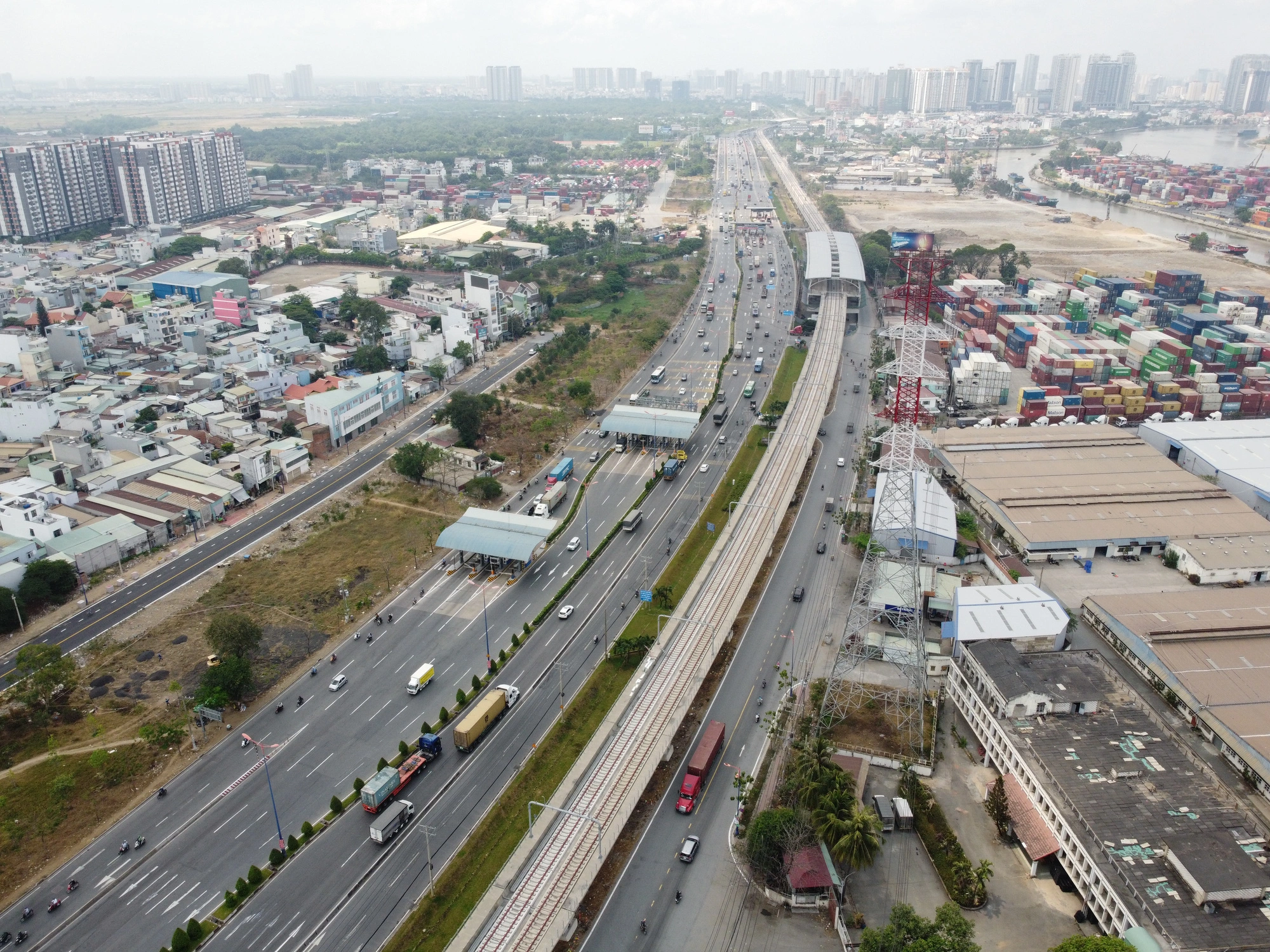 TP.HCM yêu cầu các đơn vị cam kết giải ngân đầu tư công năm 2024 đạt từ 95% - Ảnh 1.