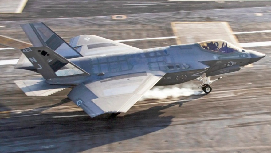 Hình ảnh tiêm kích F-35C tráng gương để tàng hình - Ảnh 7.