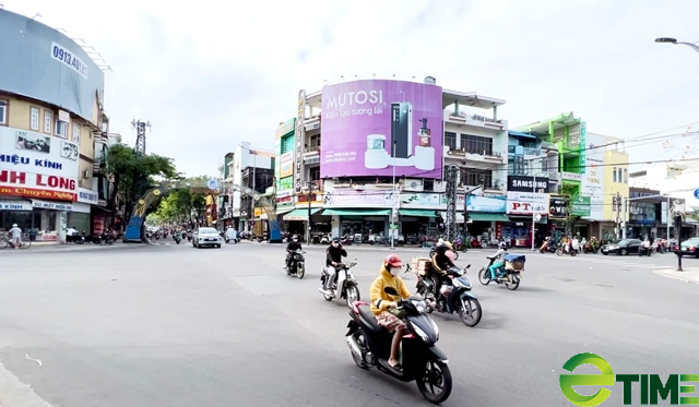 TP.Quảng Ngãi “hạt nhân” trung tâm phát triển đô thị gắn công nghiệp - kinh tế biển - Ảnh 3.