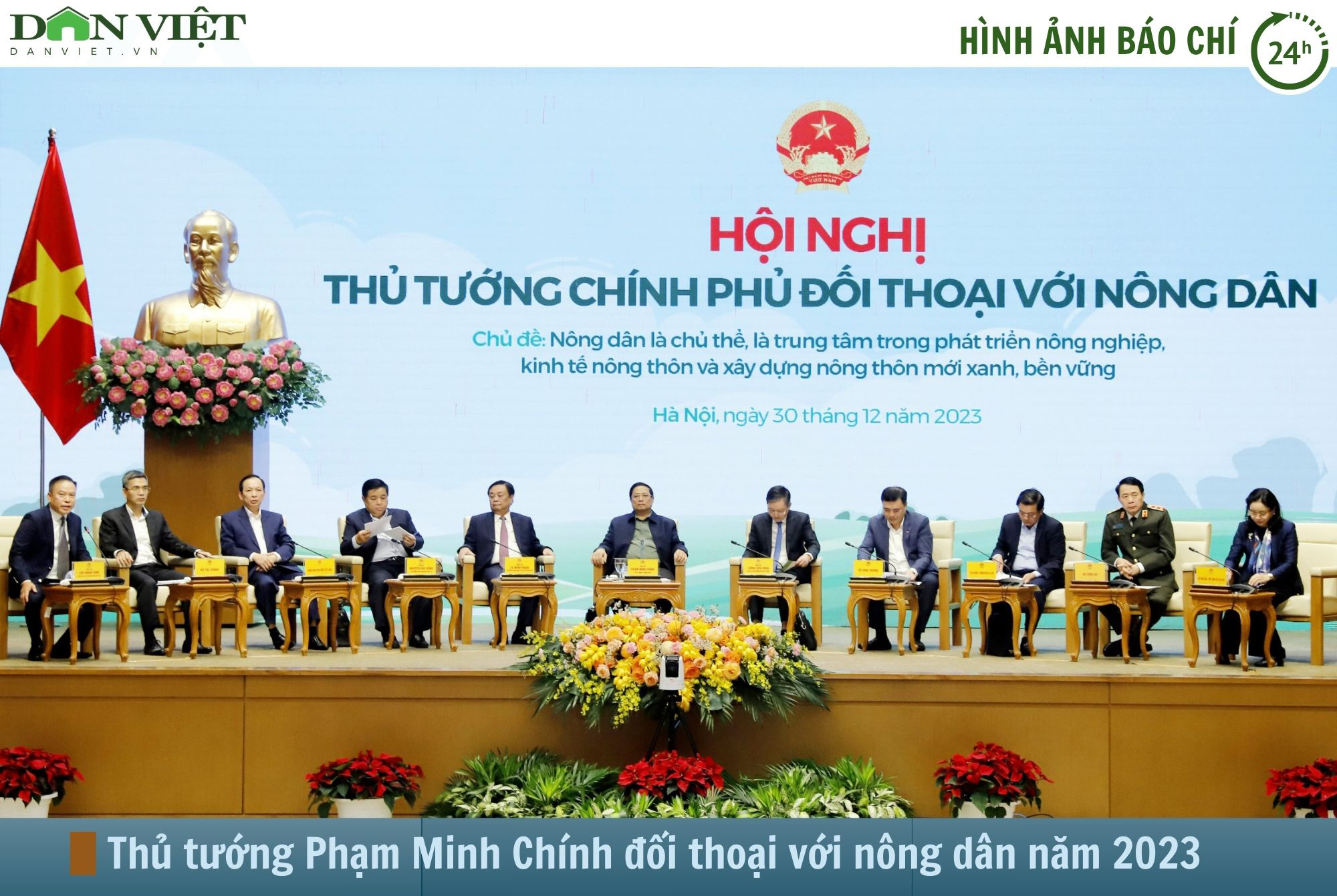 Hình ảnh báo chí 24h: Thủ tướng Phạm Minh Chính đối thoại với nông dân năm 2023 - Ảnh 1.