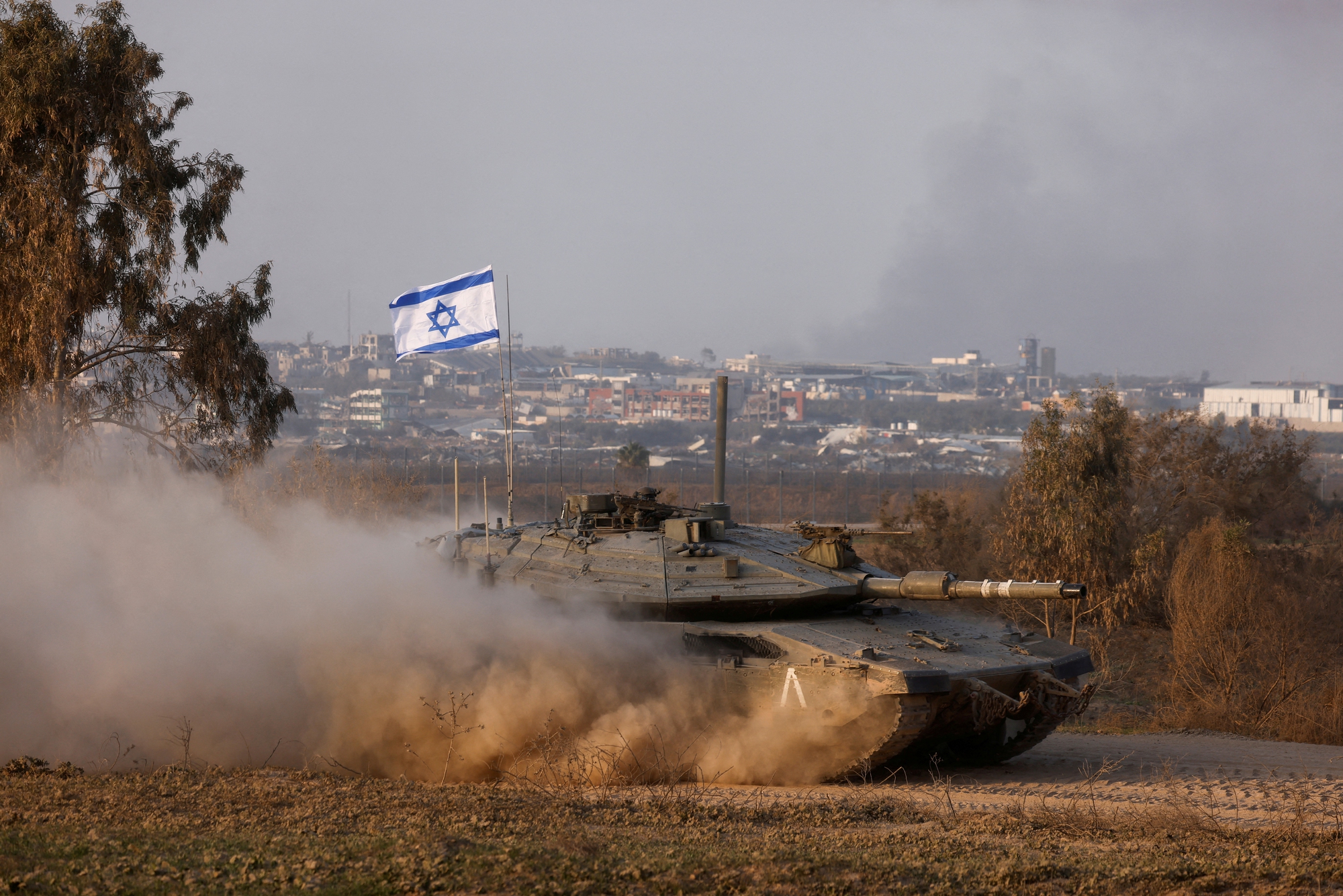 Thương vong tăng khủng khiếp, Thủ tướng Netanyahu đe dọa cuộc chiến Israel - Hamas còn dài - Ảnh 1.