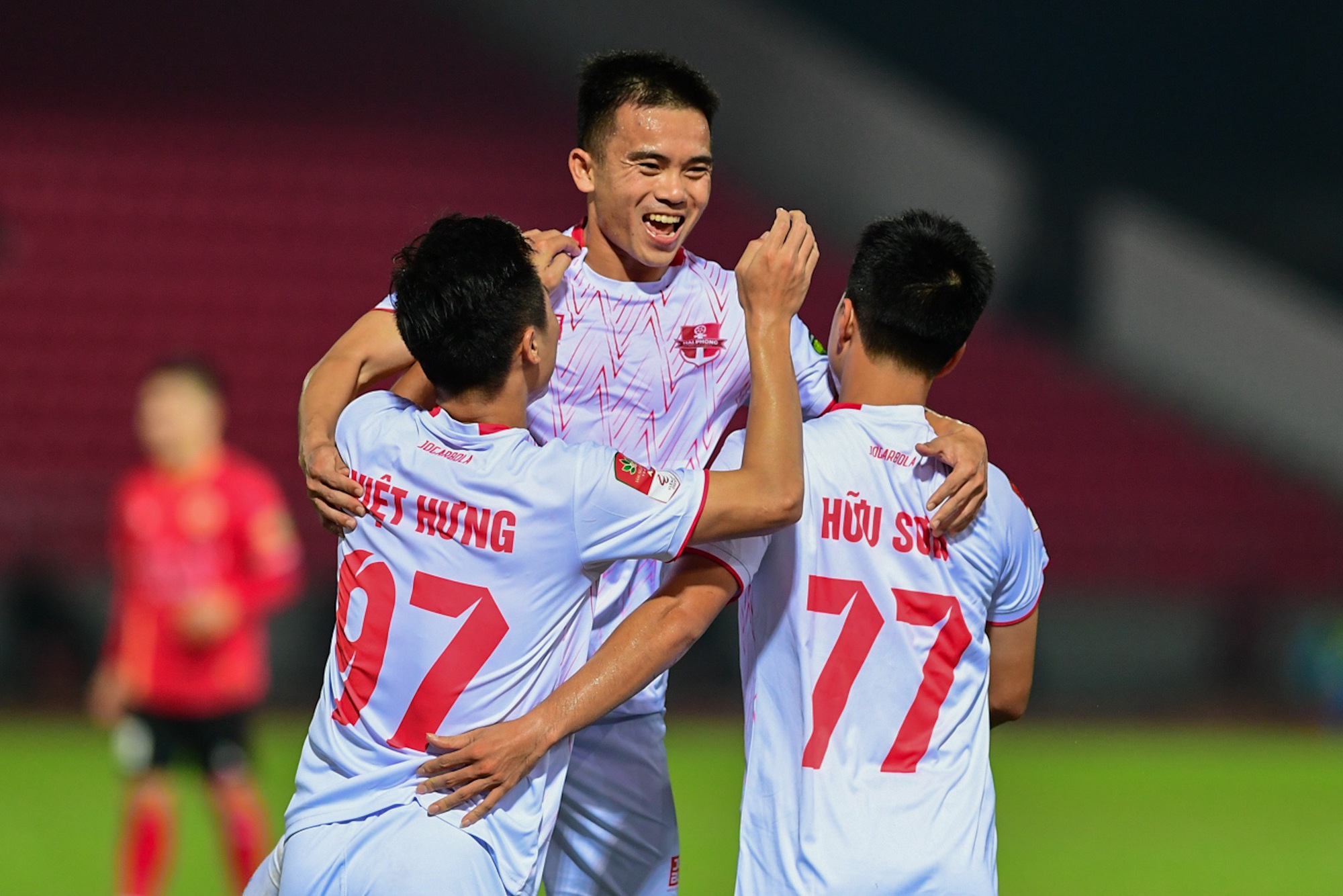 Bàn thắng liên tiếp, CLB Hải Phòng thắng đậm CAHN FC - Ảnh 11.