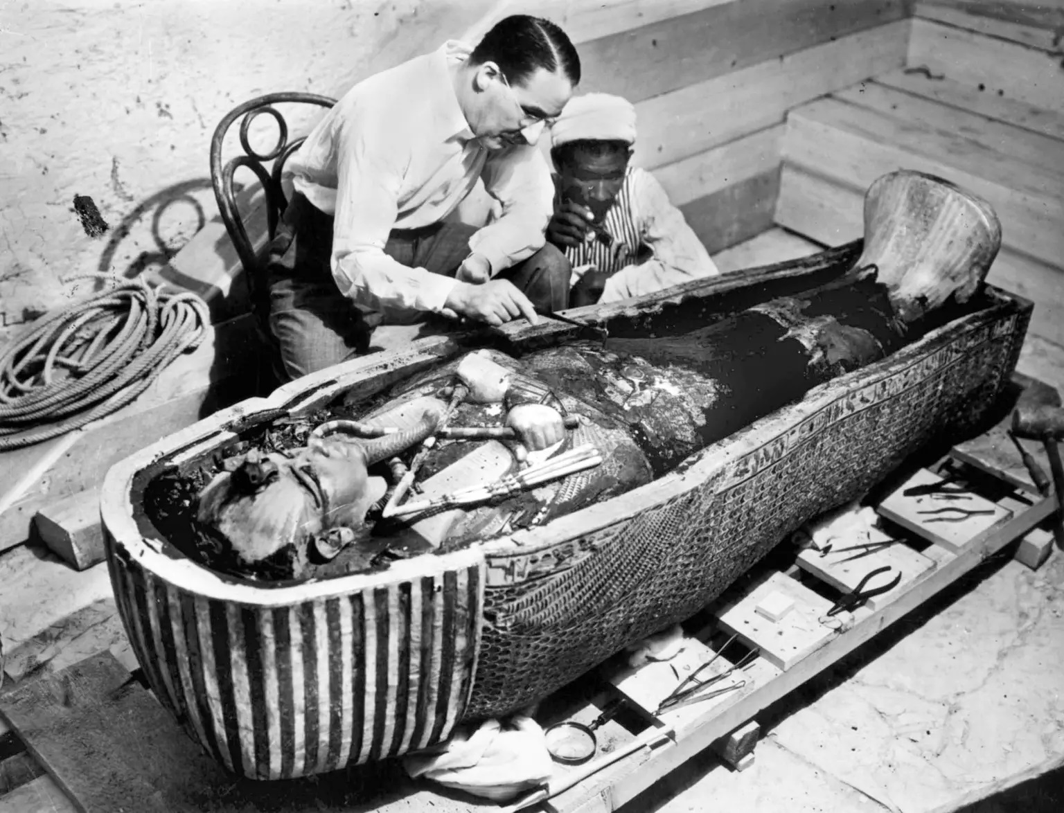 Bí mật thực sự đằng sau 'lời nguyền chết chóc' của các pharaoh Ai Cập cổ đại - Ảnh 2.