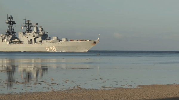 Uy lực cực mạnh của khu trục hạm săn ngầm Nga vừa cập cảng Cam Ranh - Ảnh 5.